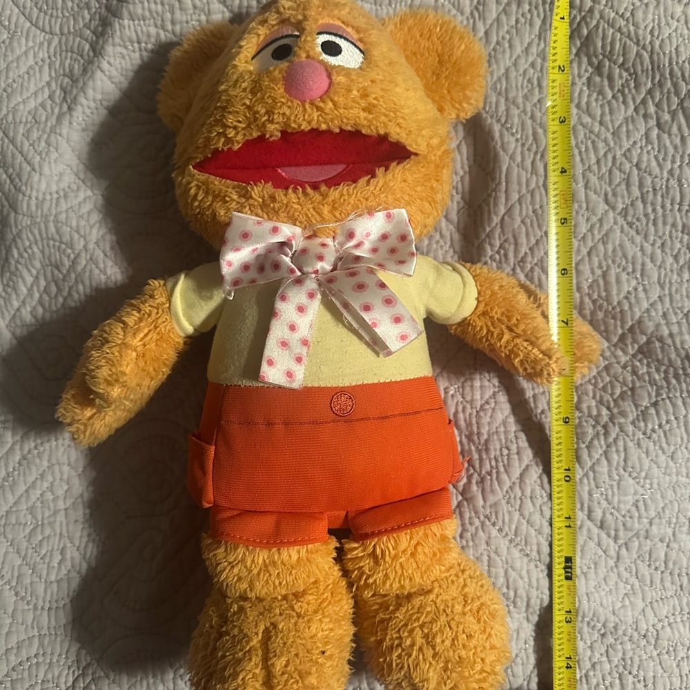 Disney Jr Muppet Babies Wocka Fozzie Bear Wiggles *does not work consistently*